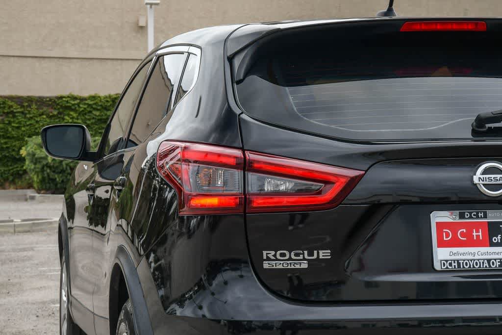 Used 2020 Nissan Rogue Sport S FWD image 6