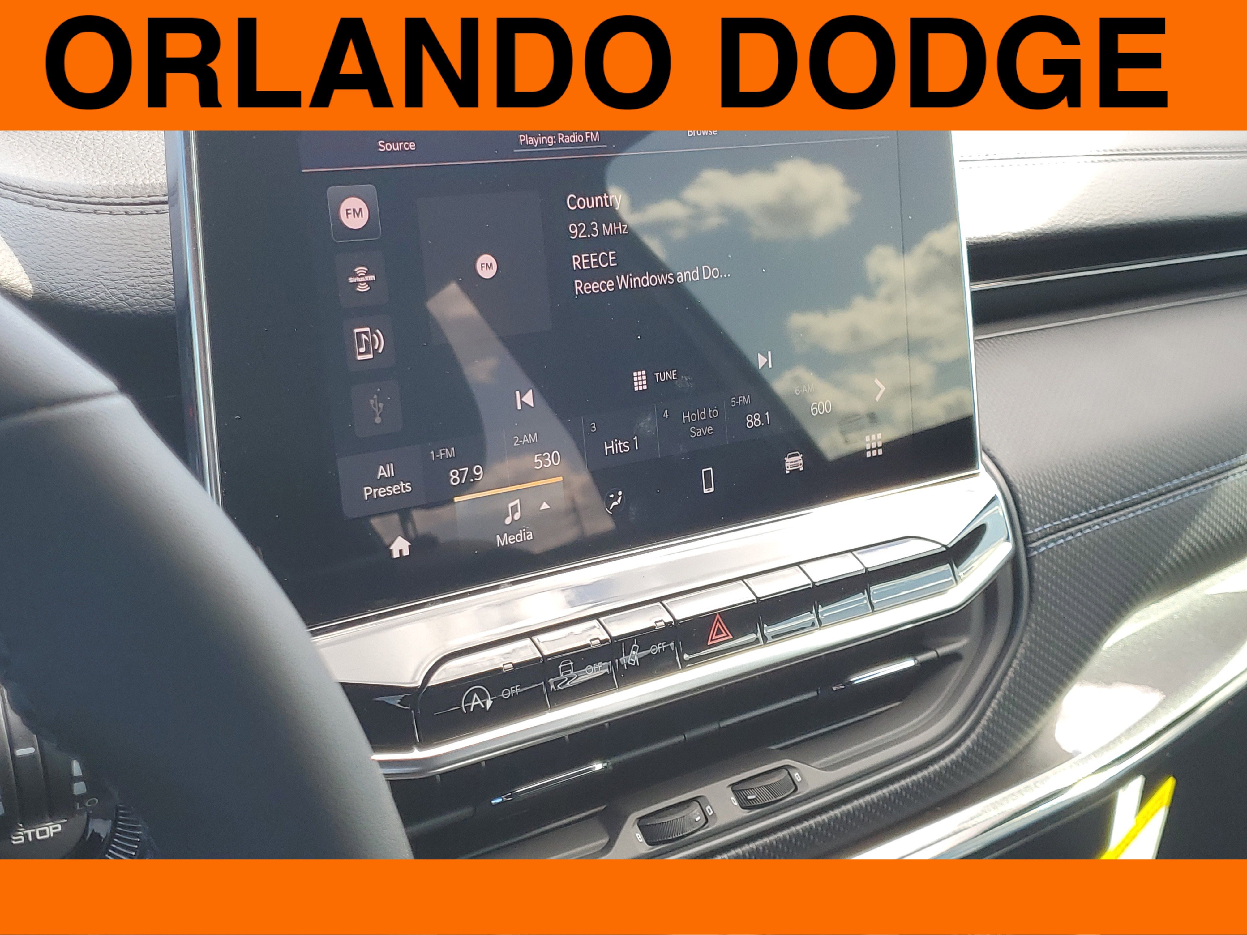 New 2026 Jeep Compass Latitude image 17