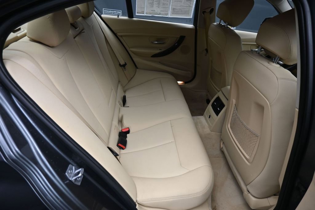 Used 2014 BMW 328i Sedan RWD image 22