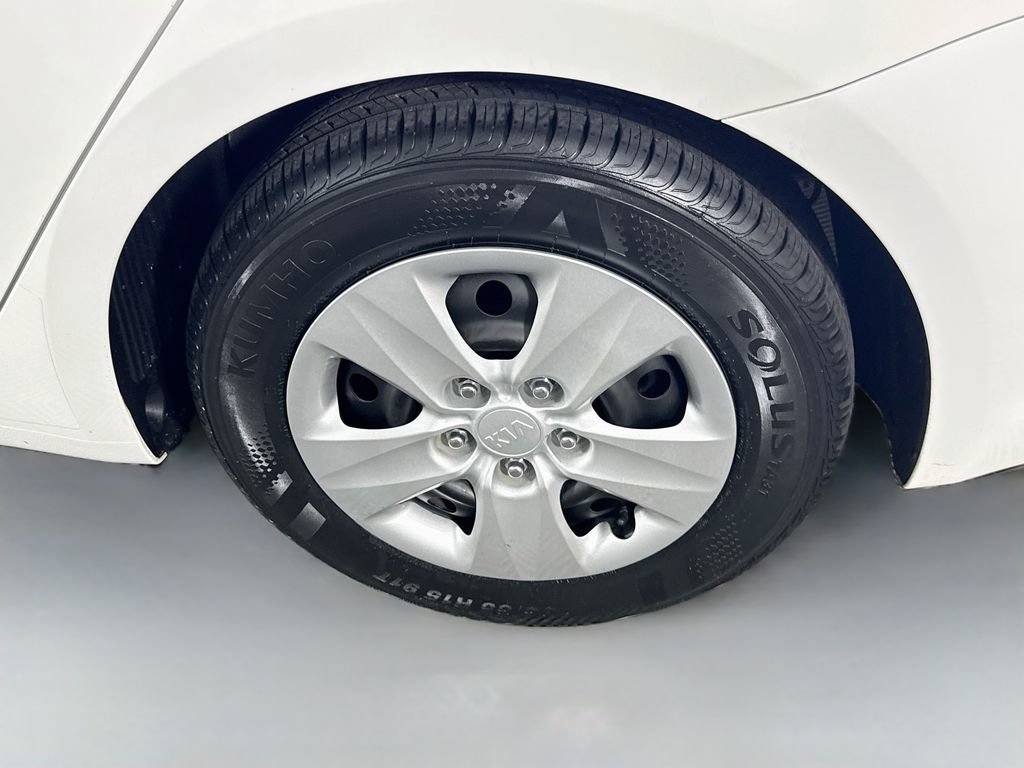 Used 2018 Kia Forte LX FWD image 30