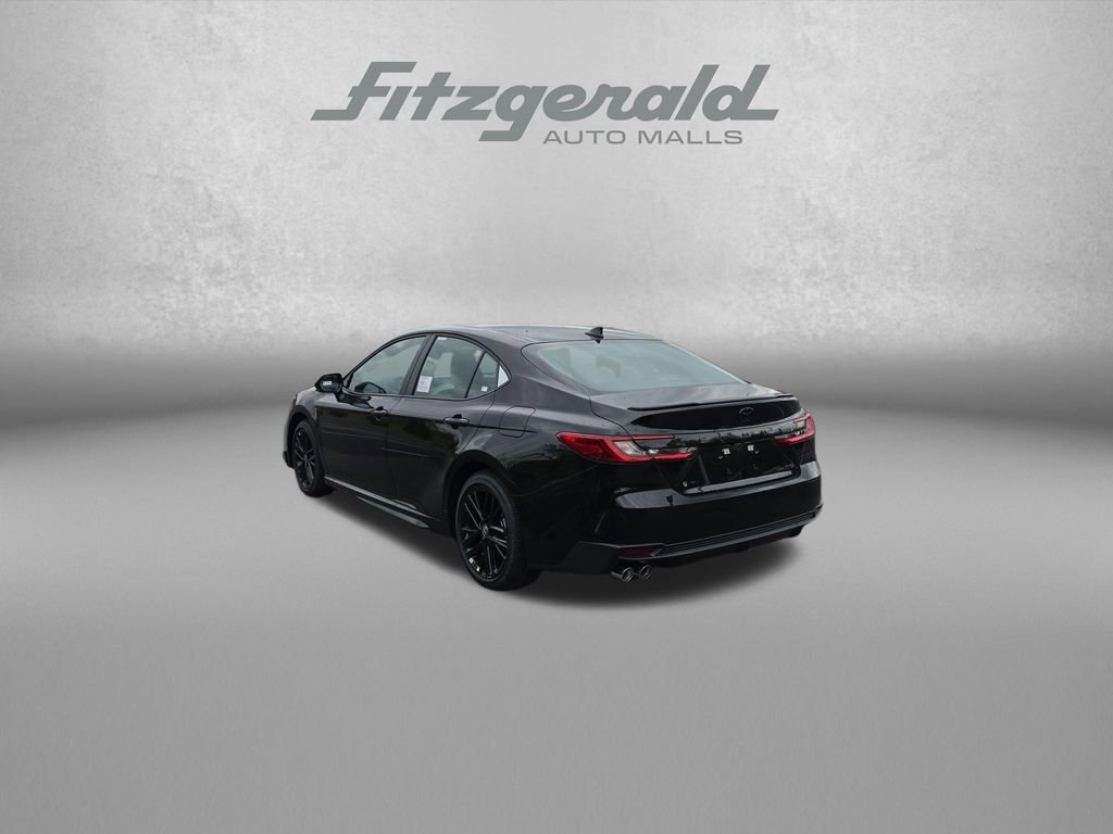 Used 2026 Toyota Camry SE FWD image 5