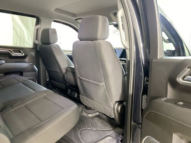 Used 2023 Chevrolet Silverado 1500 LT image 32