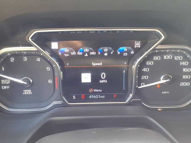 Used 2021 GMC Yukon XL AT4 w/ AT4 Premium Plus Package AWD/4WD image 8