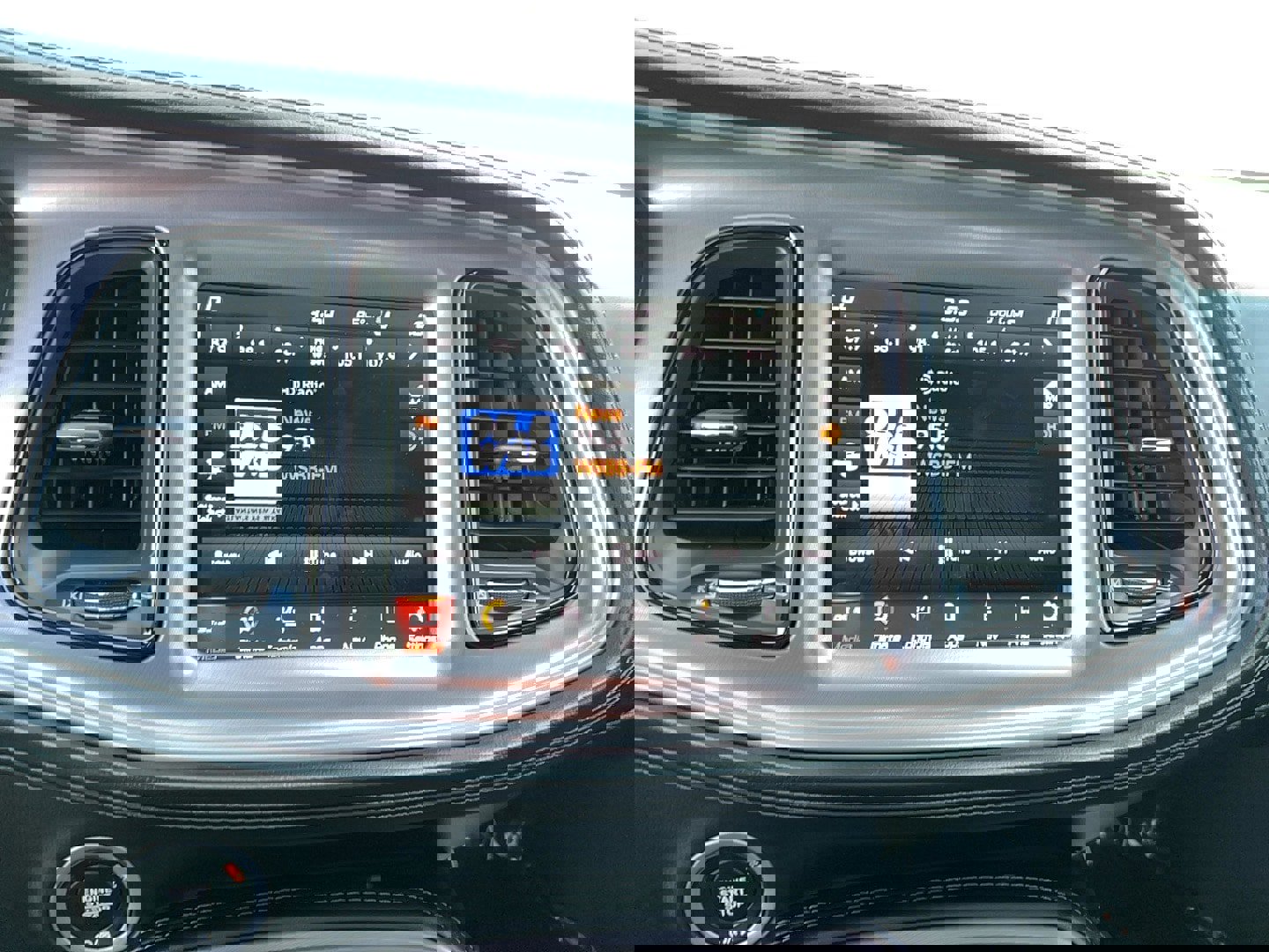 Used 2023 Dodge Challenger R/T Scat Pack w/ Plus Package image 18