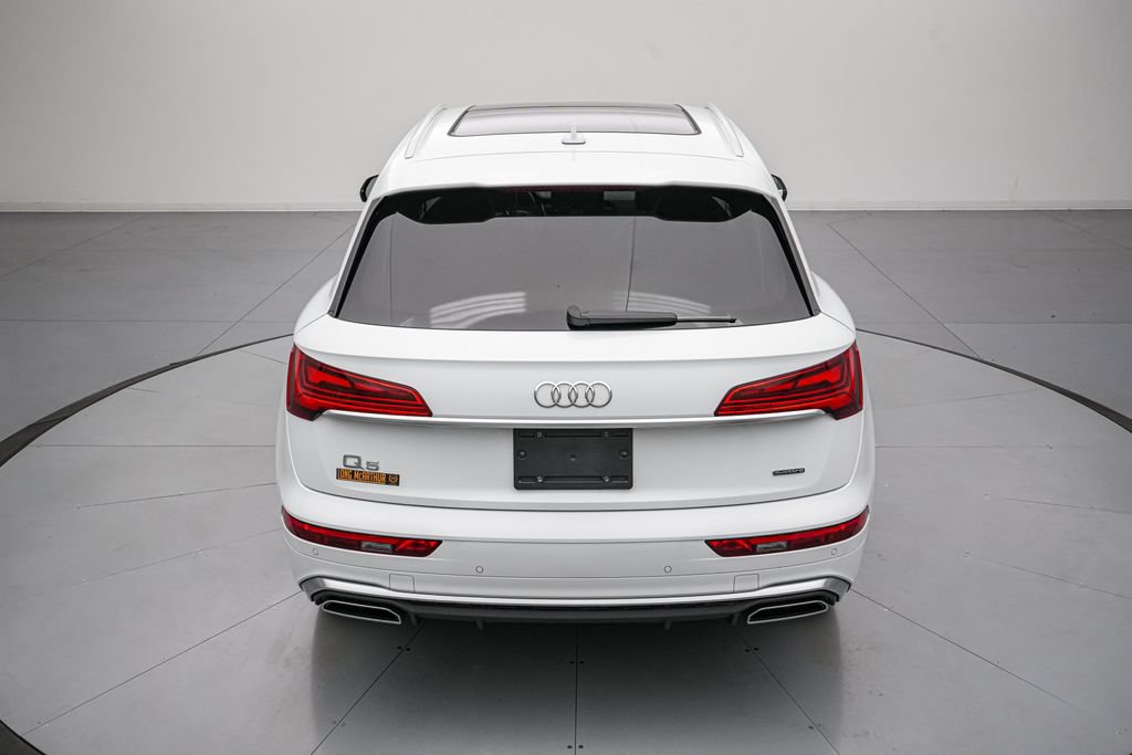 Used 2023 Audi Q5 2.0T Premium w/ Convenience Package AWD/4WD image 5