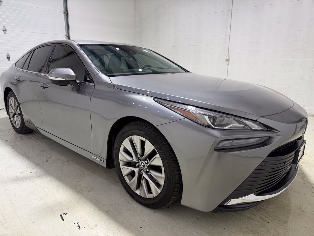 Used 2023 Toyota Mirai w/ Advanced Technology Package RWD image 3