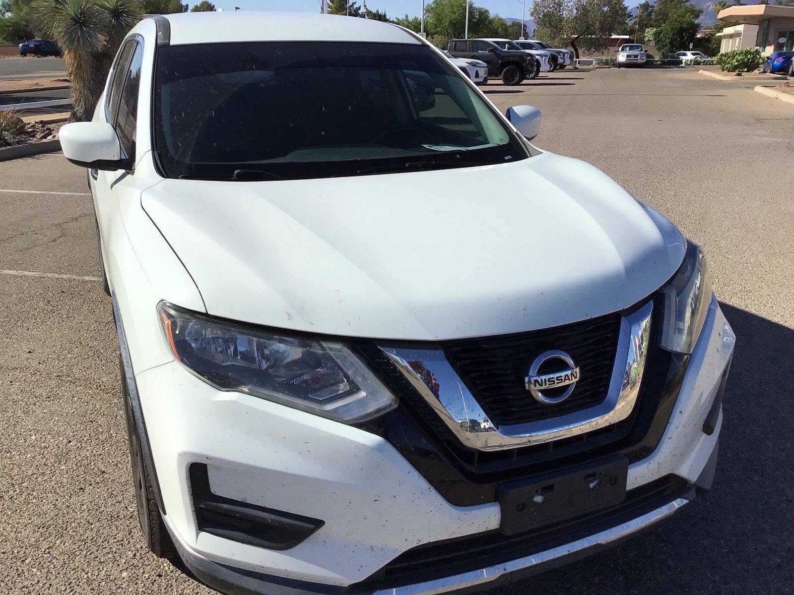 Used 2017 Nissan Rogue S FWD image 13