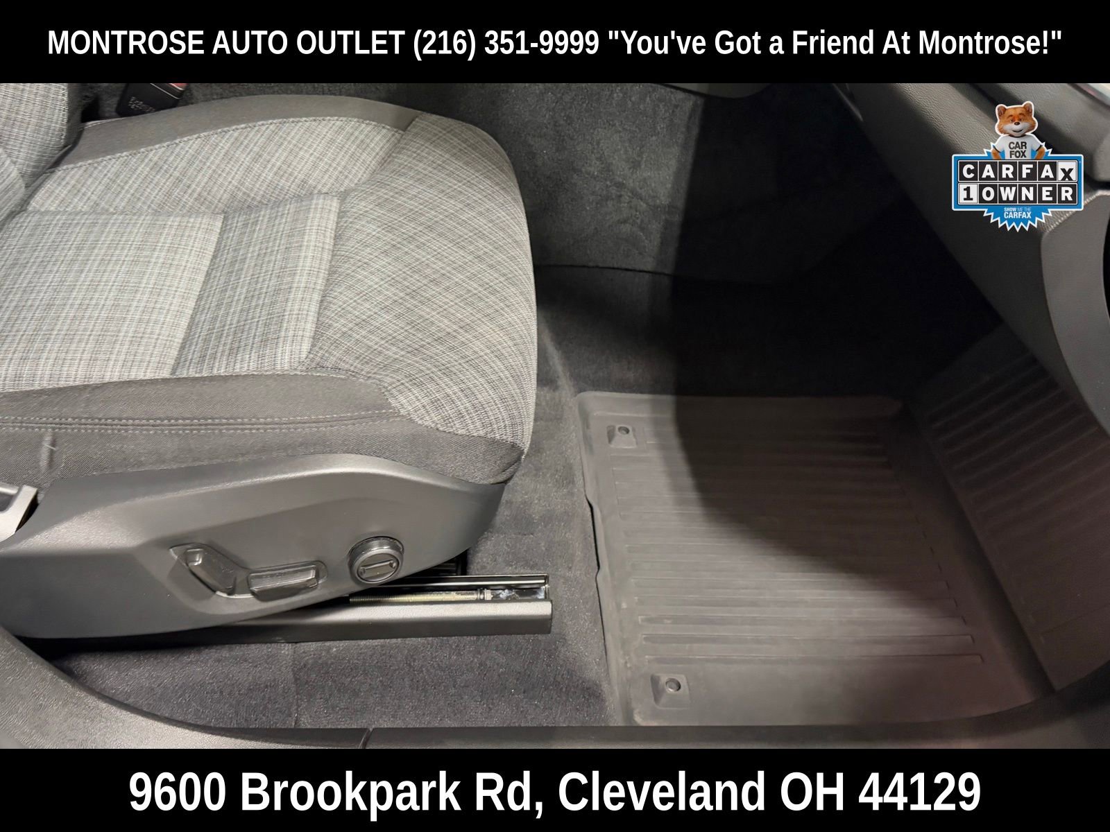 Certified 2023 Volvo XC60 B5 Core image 48