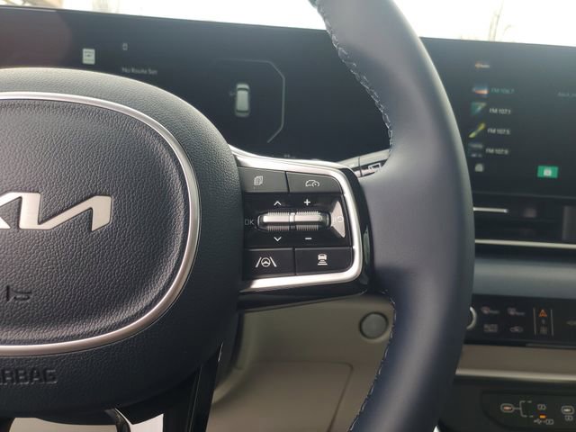 New 2026 Kia Carnival SX FWD image 19