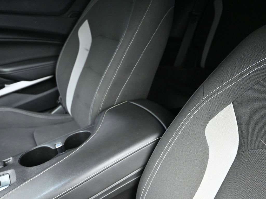 Used 2021 Chevrolet Camaro LT w/ RS Package image 14