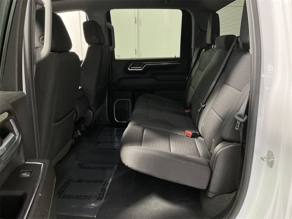 Used 2024 Chevrolet Silverado 2500 LT image 29