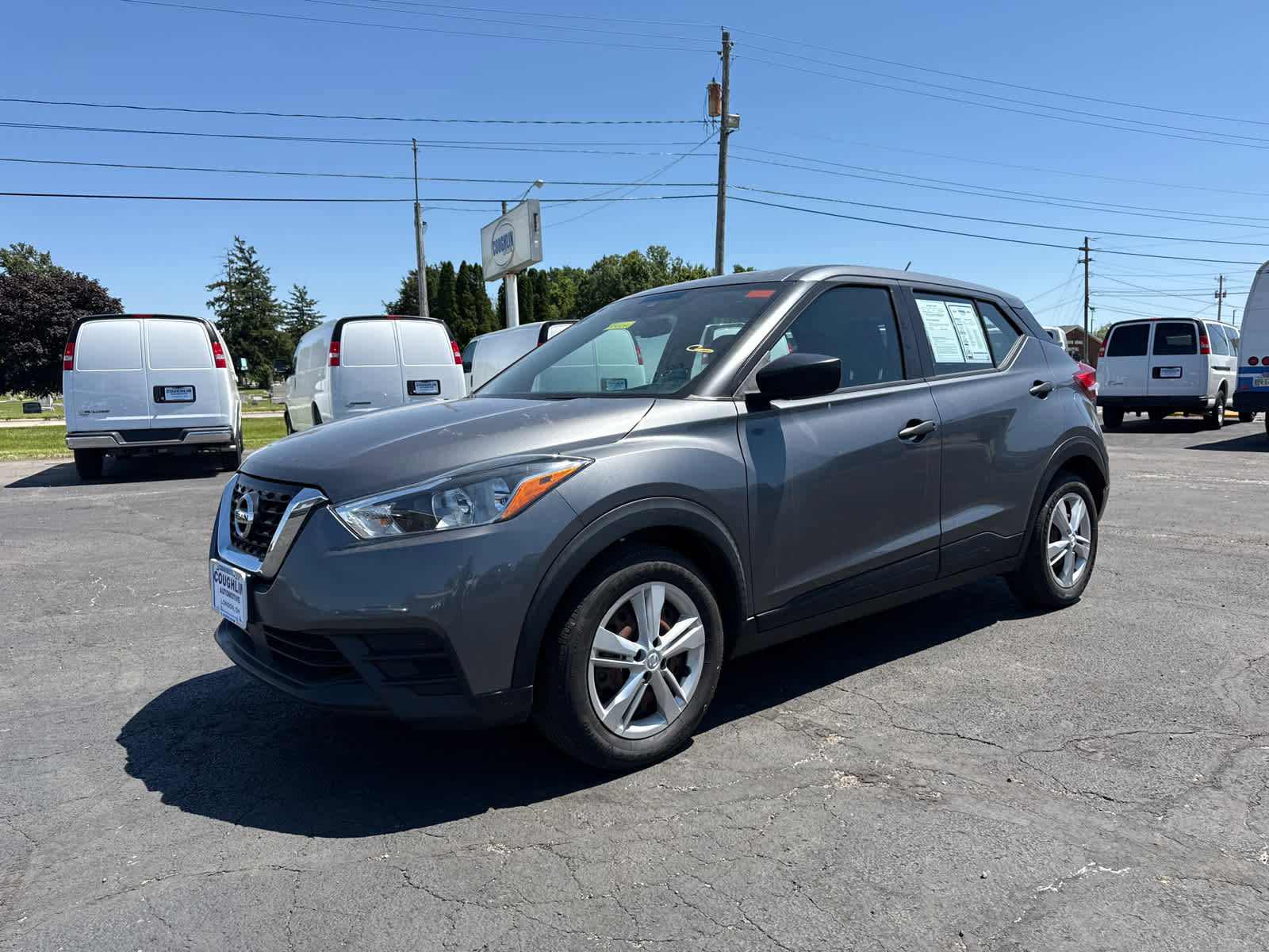 Used 2020 Nissan Kicks S FWD image 1