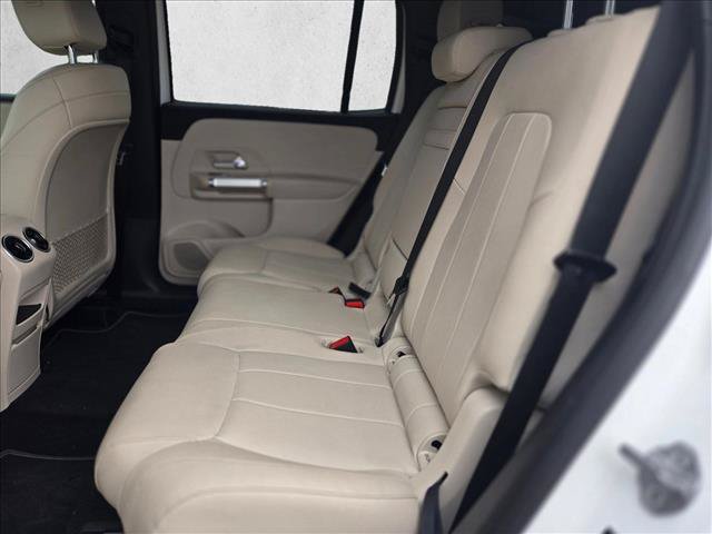 Used 2021 Mercedes-Benz GLB 250 image 12