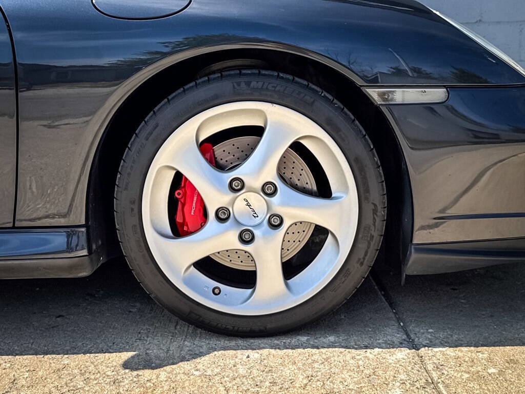 Used 2004 Porsche 911 Turbo image 13