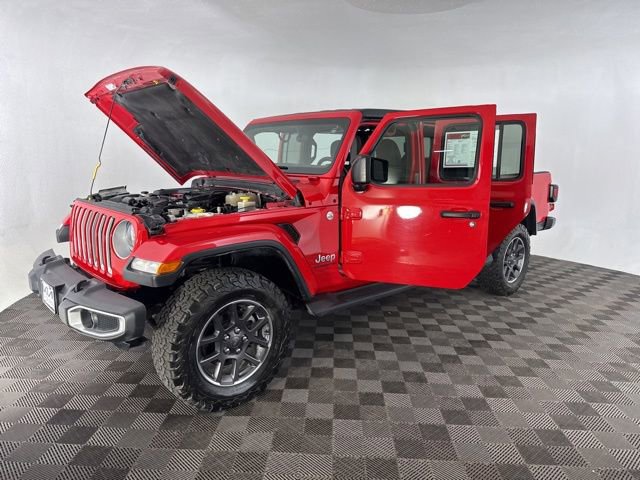 Used 2020 Jeep Gladiator Overland w/ Cold Weather Group image 12