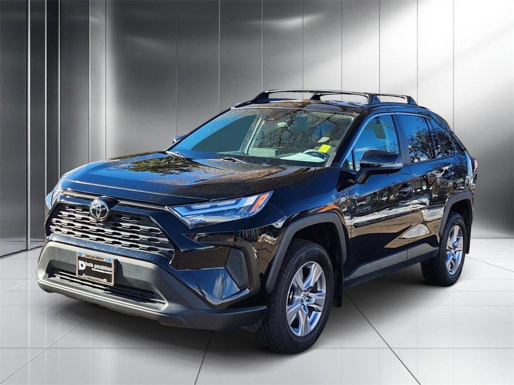 Used 2023 Toyota RAV4 XLE image 24