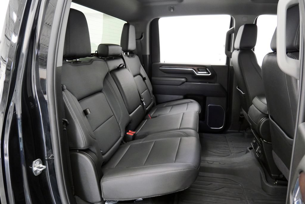 Used 2024 GMC Sierra 2500 SLT AWD/4WD image 19