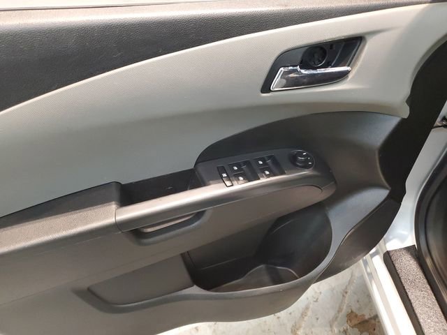 Used 2012 Chevrolet Sonic LT image 13