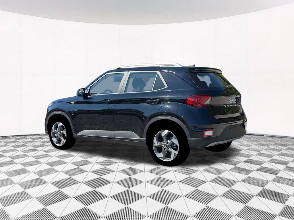 New 2026 Hyundai Venue SEL image 6
