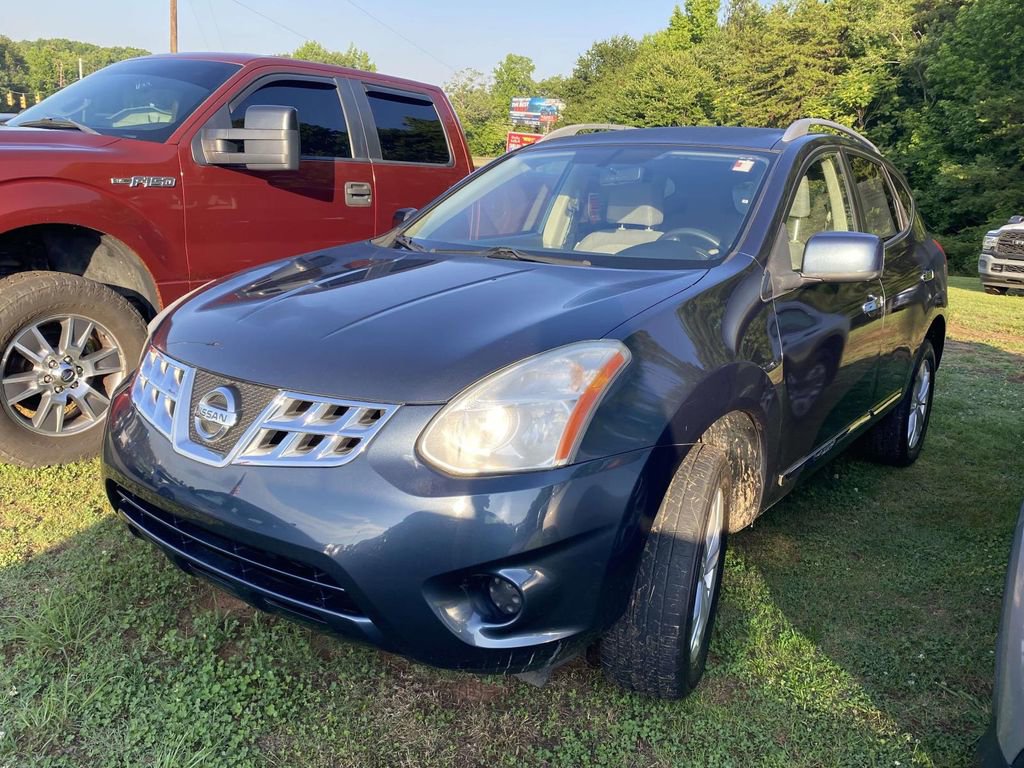 Used 2012 Nissan Rogue SV FWD image 1