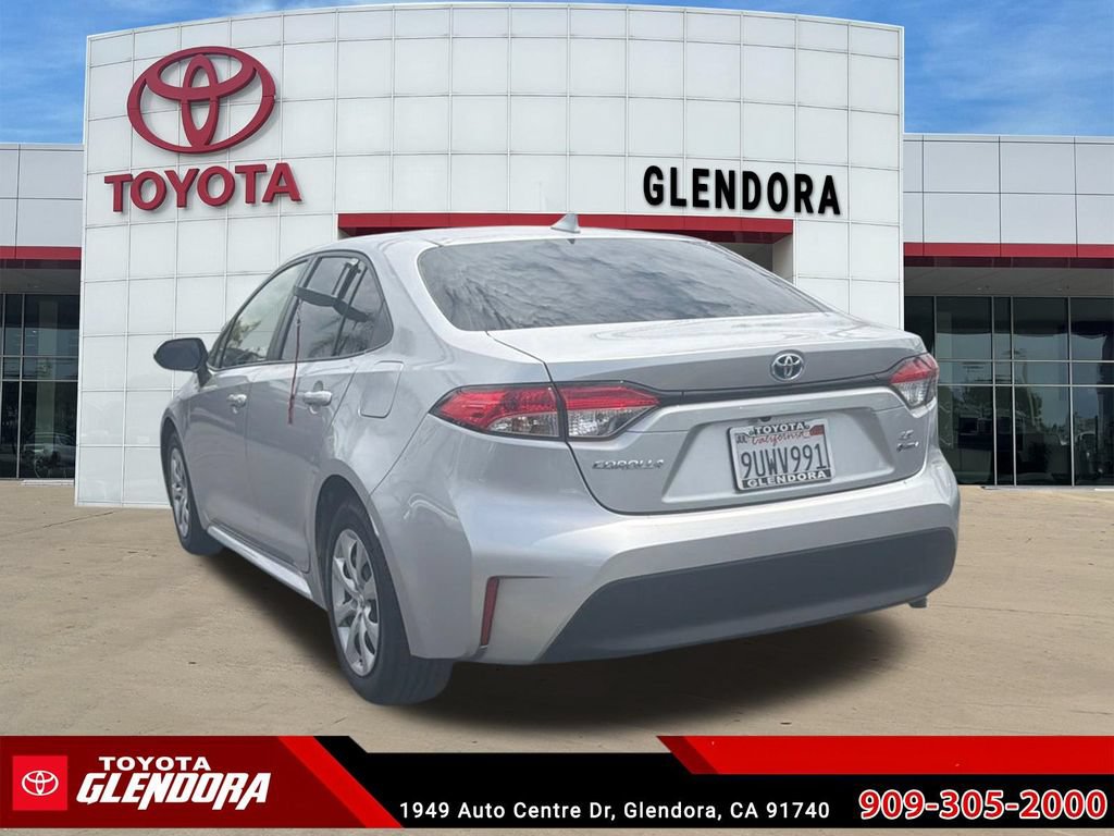 Certified 2025 Toyota Corolla LE w/ Carpet Mat Package (TMS) FWD image 8