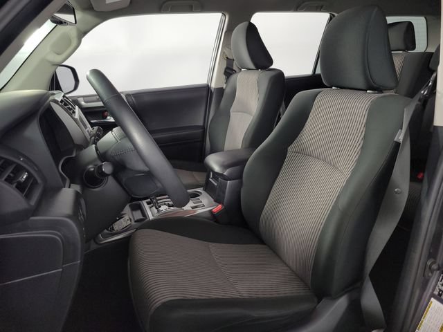 Used 2022 Toyota 4Runner SR5 AWD/4WD image 13
