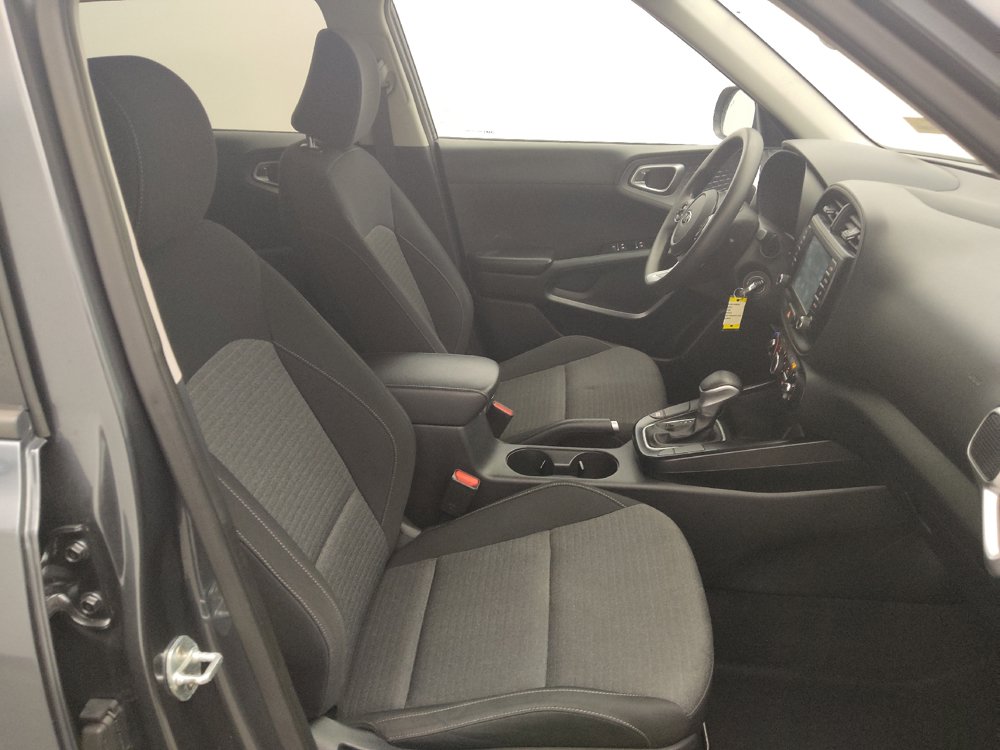 Used 2021 Kia Soul S FWD image 21