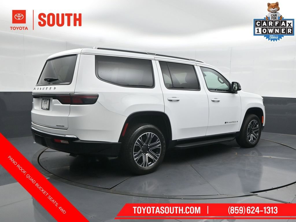 Used 2024 Jeep Wagoneer Series II image 2