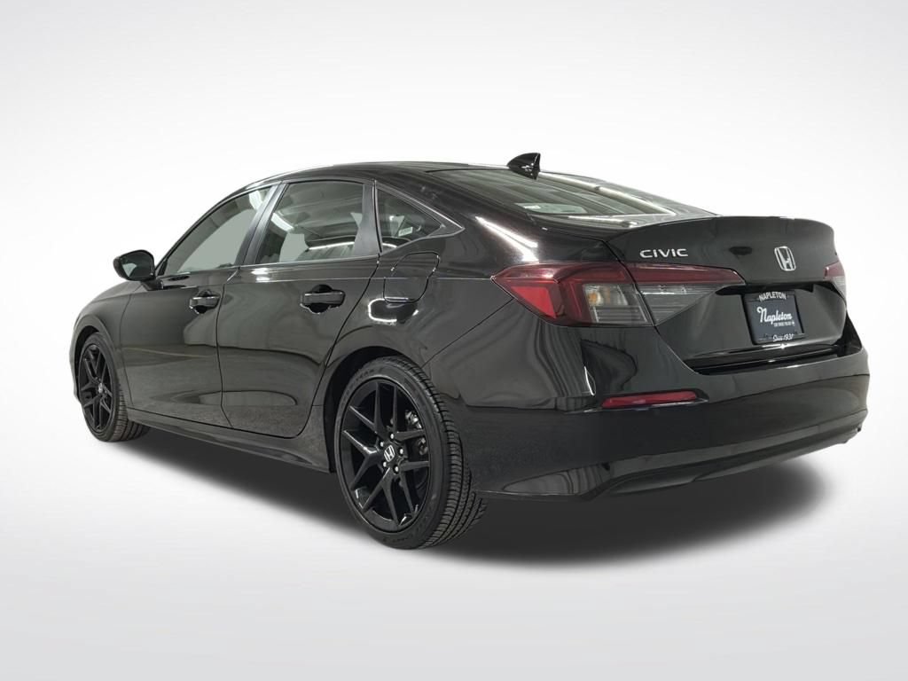 Used 2025 Honda Civic Sport image 2