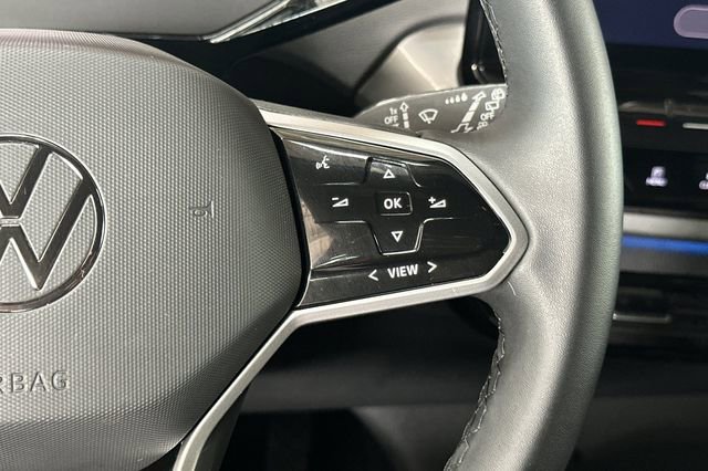 Used 2023 Volkswagen ID.4 Pro S image 31