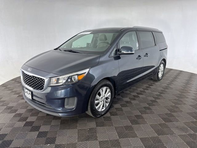 Used 2017 Kia Sedona LX w/ LX Essentials Premium Package FWD image 5