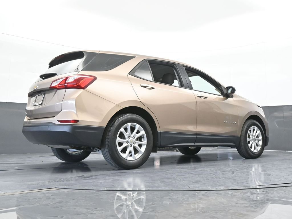 Used 2019 Chevrolet Equinox LS image 54