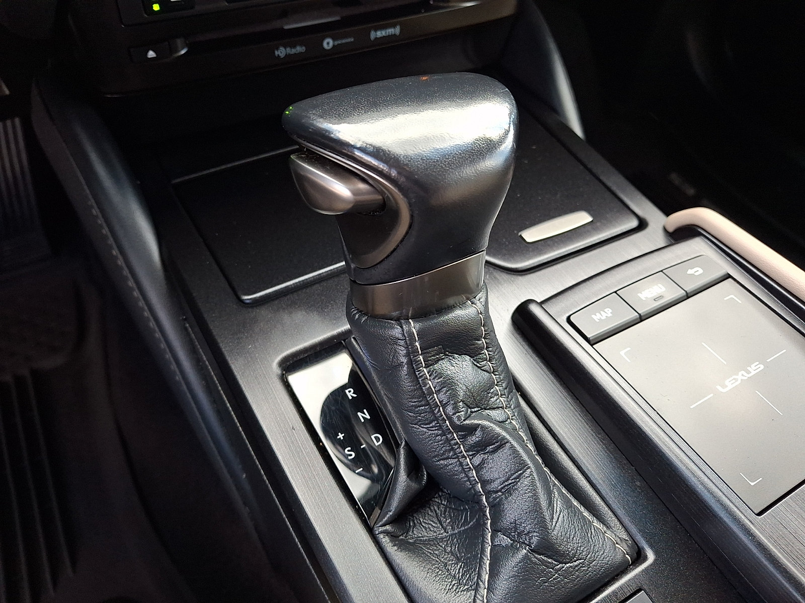 Used 2021 Lexus ES 300h w/ Premium Package FWD image 15