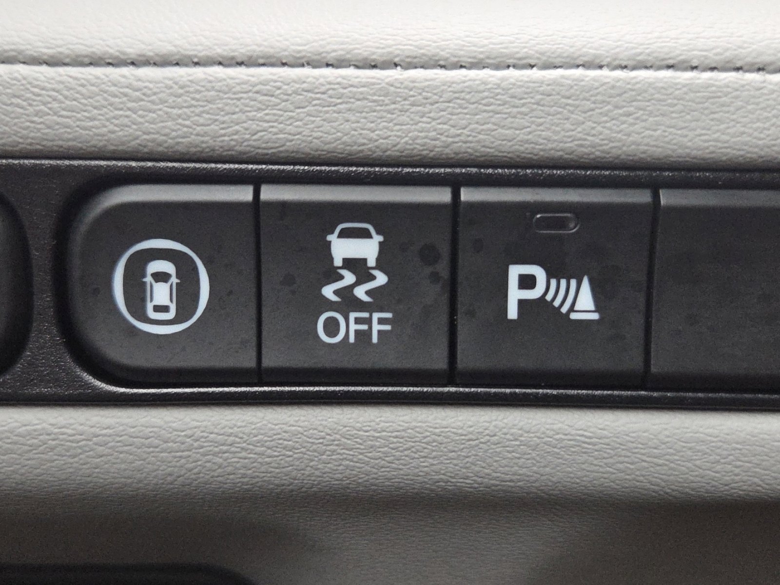 Used 2024 Acura MDX w/ Technology Package image 11