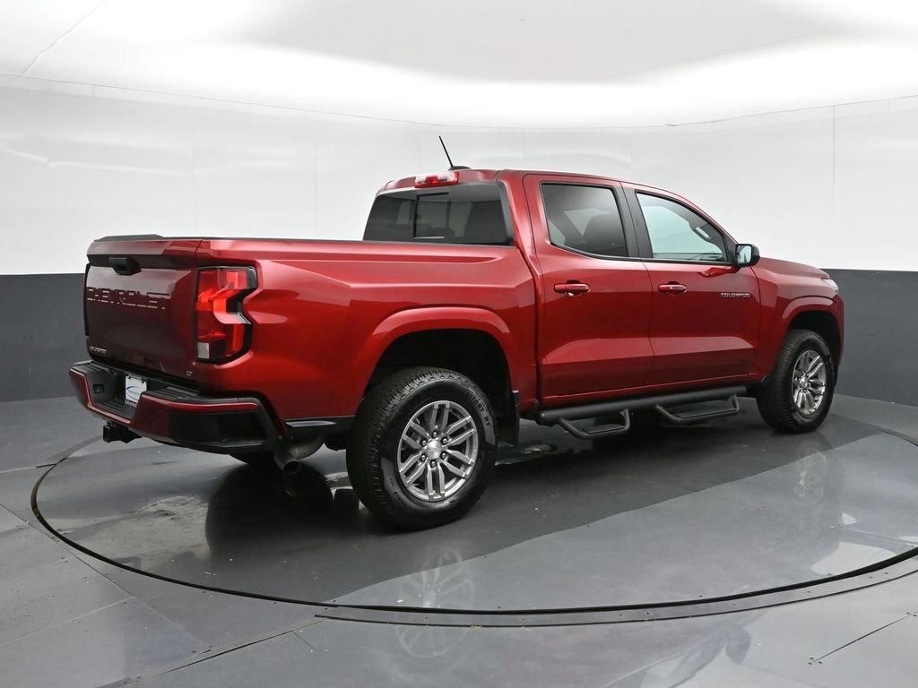 Used 2023 Chevrolet Colorado LT w/ LT Convenience Package II image 7