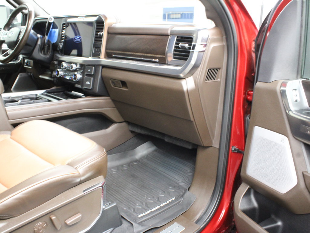 Used 2025 Ford F350 King Ranch AWD/4WD image 44