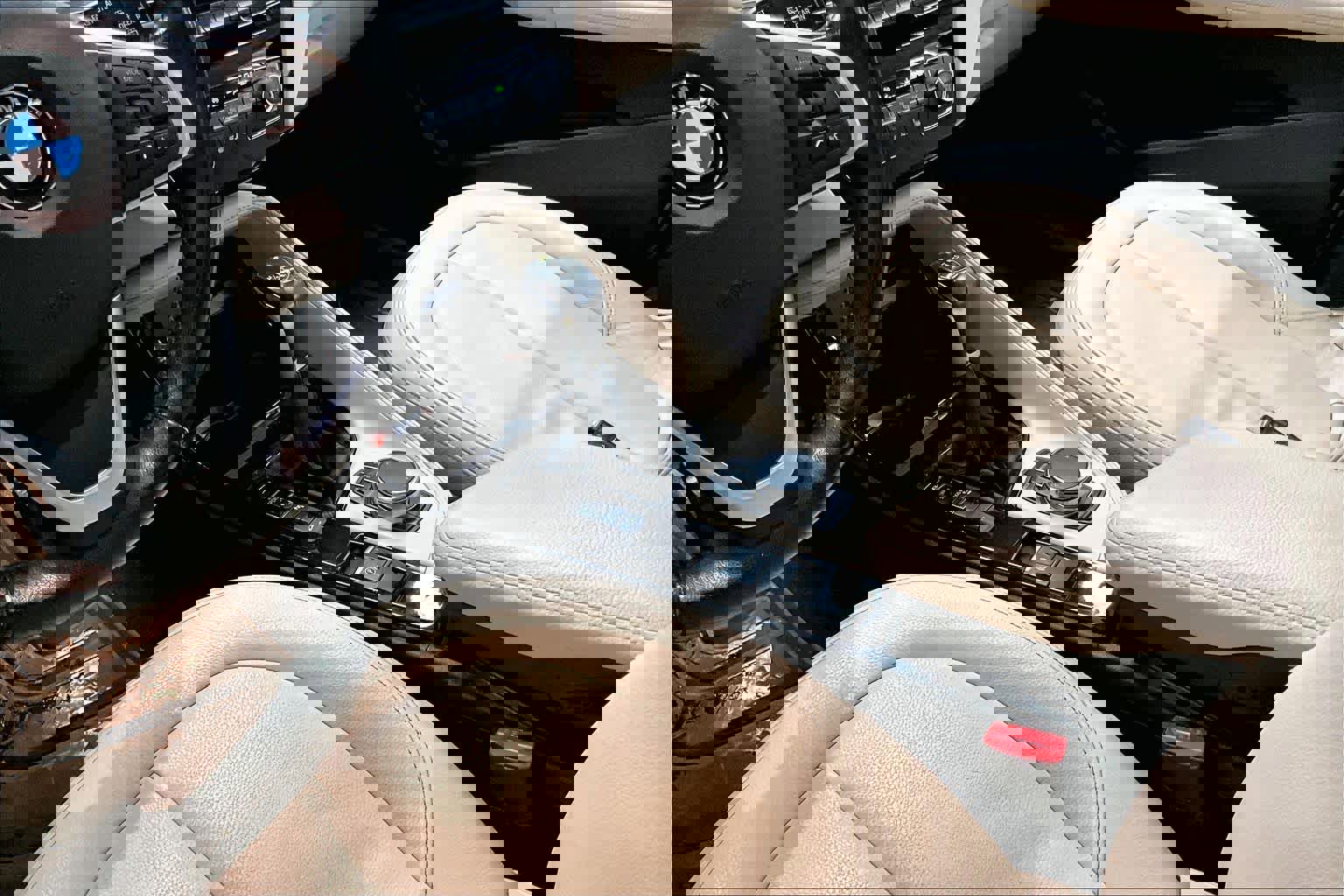 Used 2016 BMW X1 xDrive28i image 19