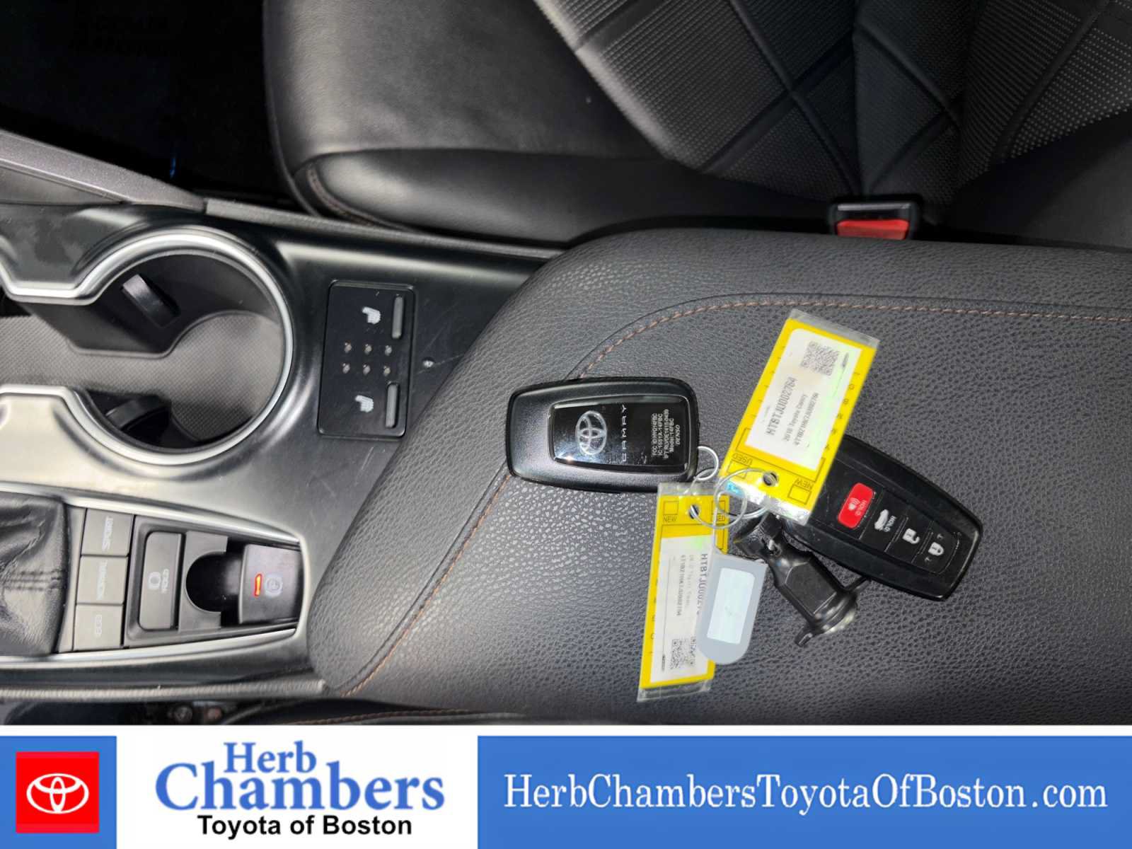 Used 2018 Toyota Camry XLE w/ Driver Assist Package FWD image 10