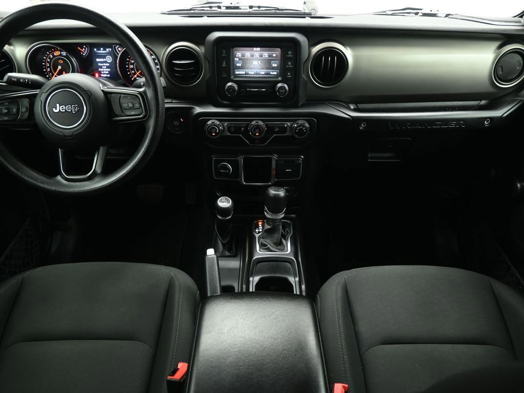 Used 2018 Jeep Wrangler Unlimited Sport image 19