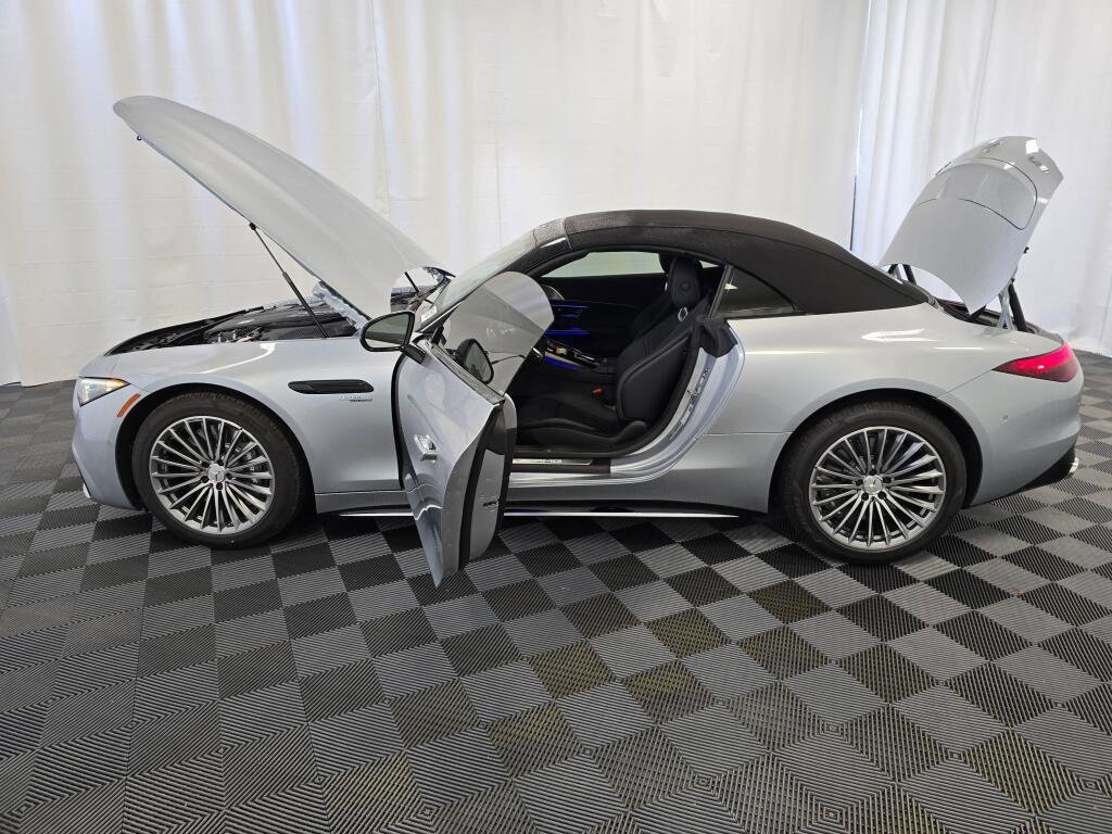 New 2025 Mercedes-Benz SL 43 AMG image 12