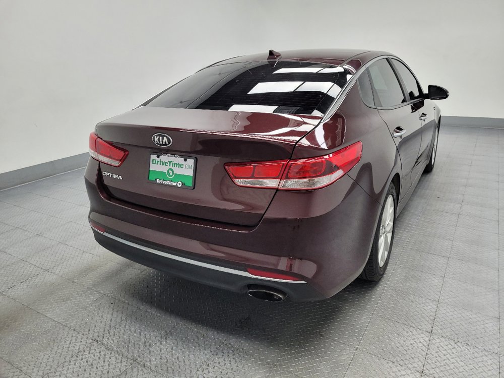 Used 2018 Kia Optima LX w/ 17" Alloy Wheels Package FWD image 7