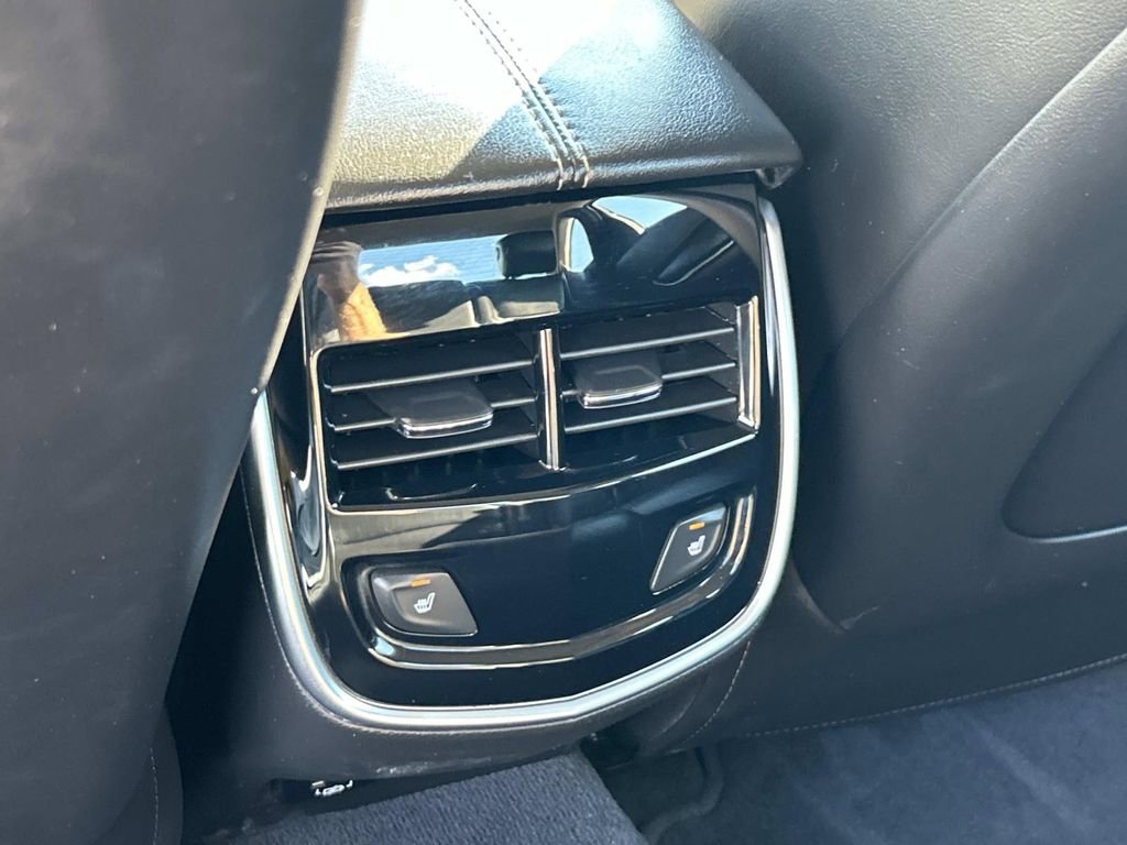 Used 2018 Cadillac XTS Luxury FWD image 18