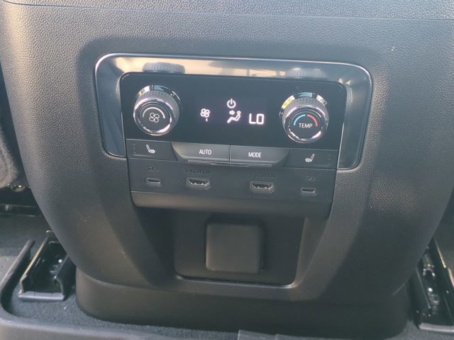 Used 2026 Chevrolet Tahoe High Country image 19