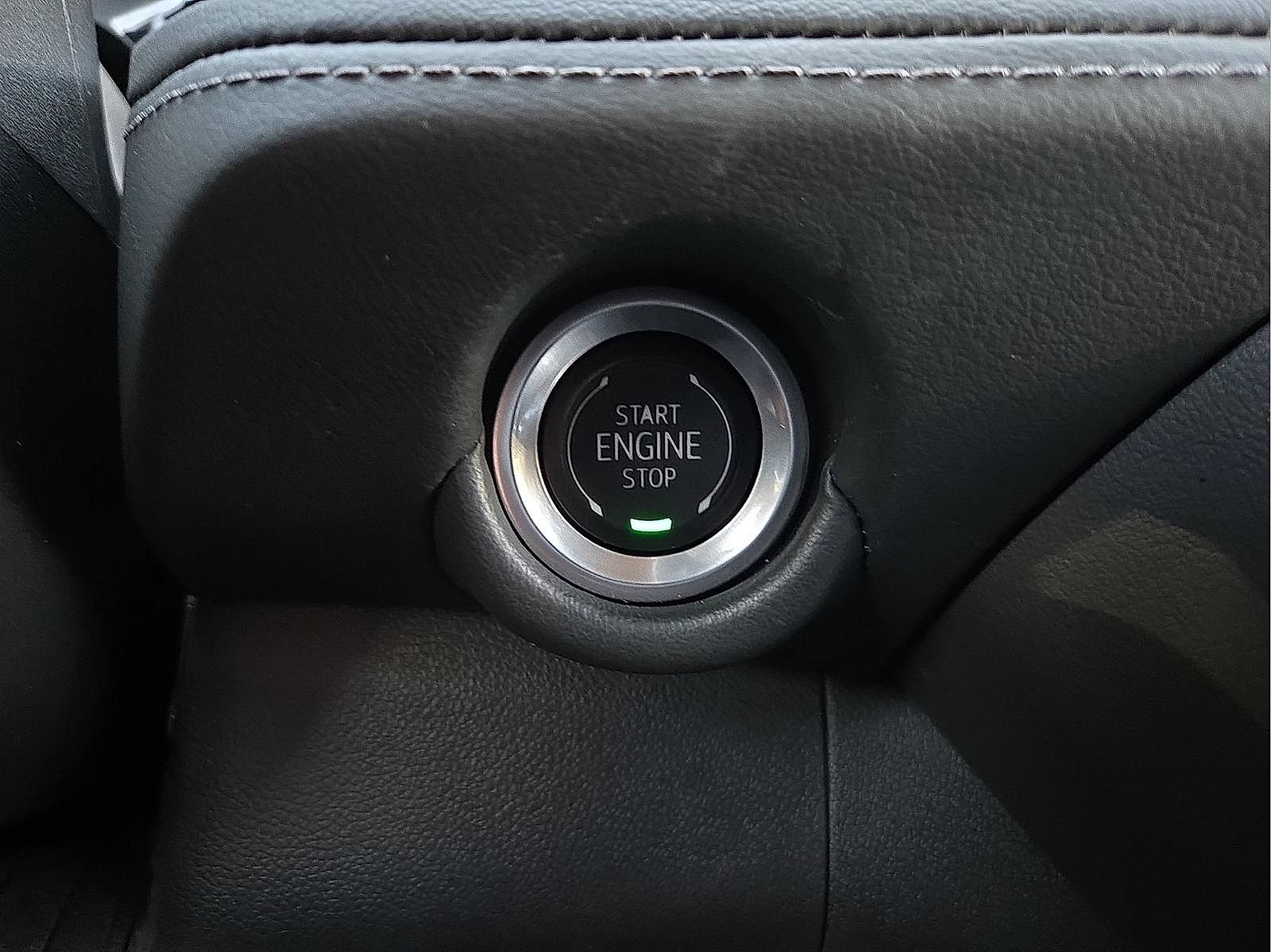 Used 2025 Chevrolet Tahoe LT AWD/4WD image 19