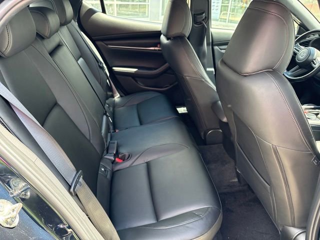 Used 2023 MAZDA MAZDA3 s FWD image 19