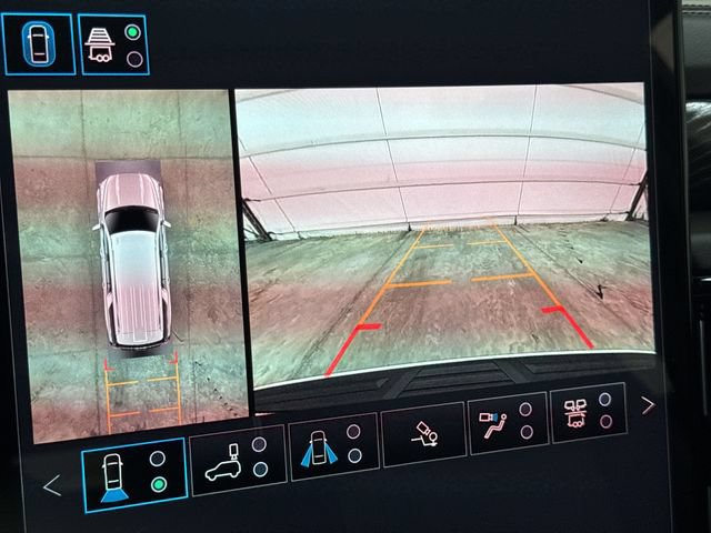 New 2026 GMC Yukon XL AT4 w/ AT4 Premium Plus Package AWD/4WD image 15