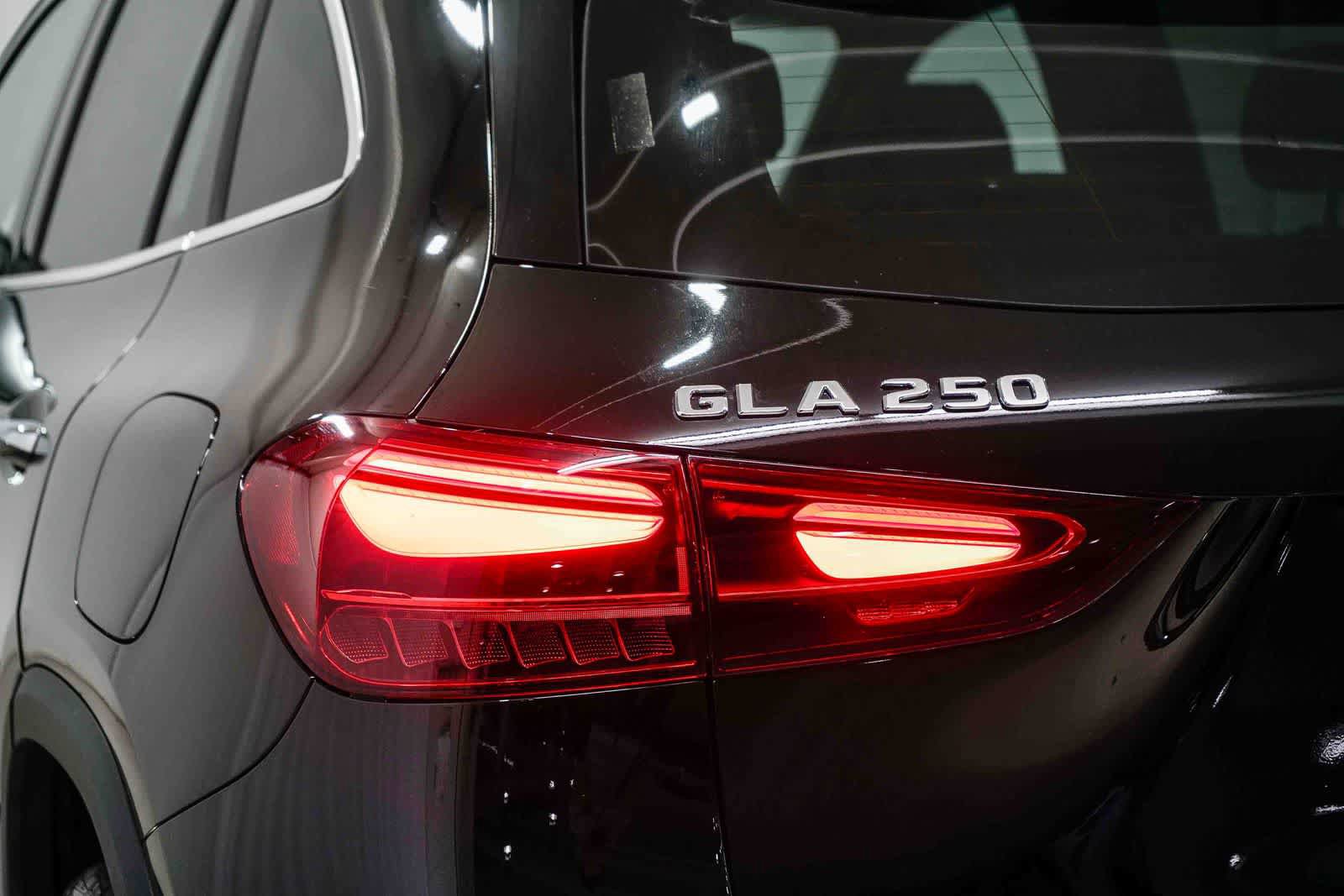Used 2026 Mercedes-Benz GLA 250 image 9
