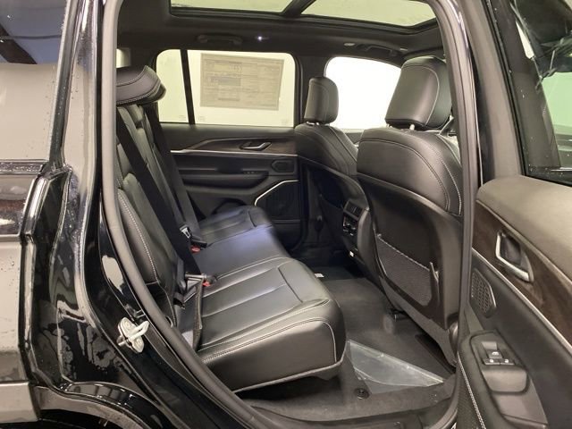 New 2026 Jeep Grand Cherokee Limited image 27
