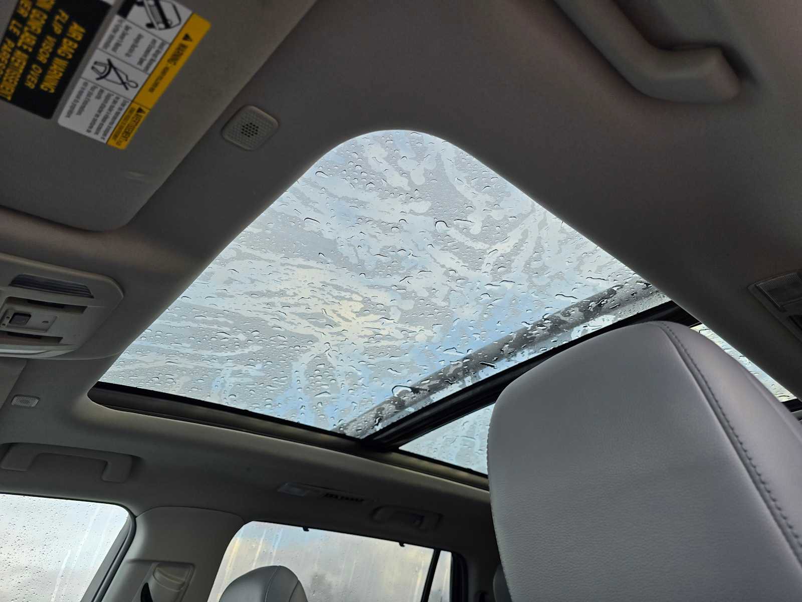 Used 2024 Toyota Highlander Platinum image 25