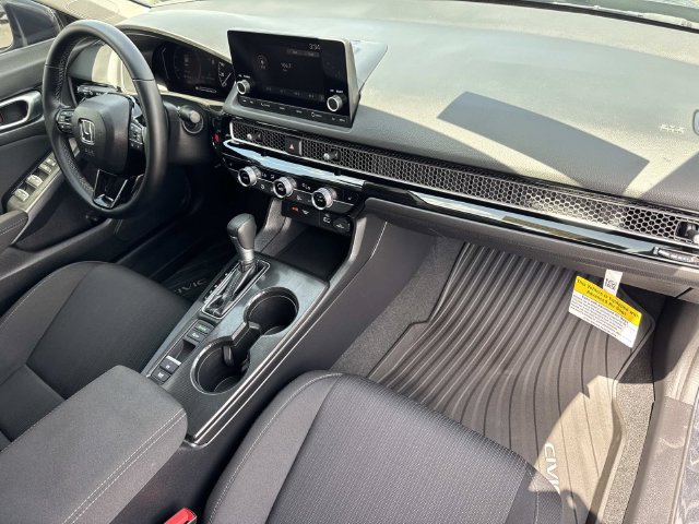 Used 2024 Honda Civic EX image 32